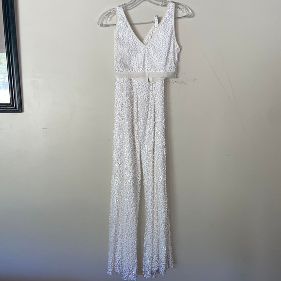 White sequin crop top and - Picture 1 of 2